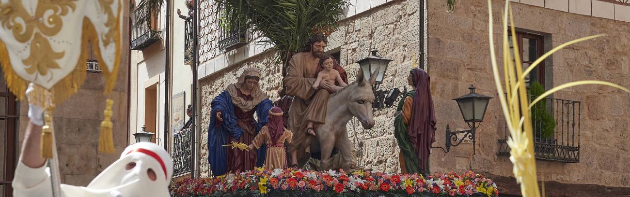 SEMANA SANTA, procesiones y recorridos