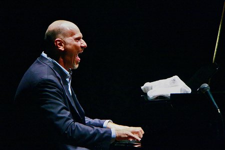 https://salamanca.es/uploads/miniaturas/eventos/imagendestacada/233/1782127731_07-15-dado_s-oscar_450.jpg