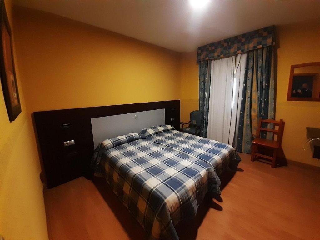 HOTEL NUEVO LORENZO